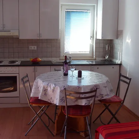 Apartment Toni Sveti Filip i Jakov