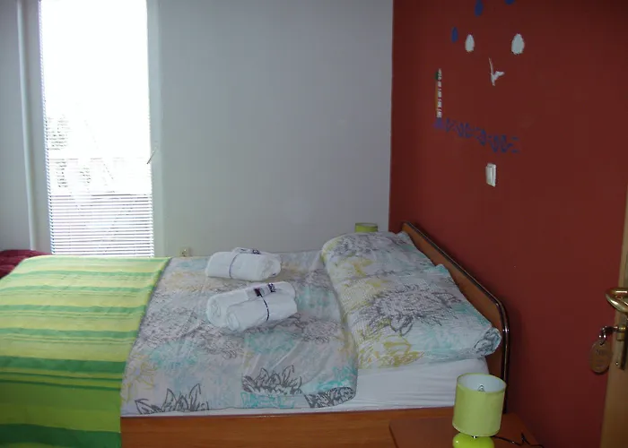 Toni Apartman Sveti Filip i Jakov