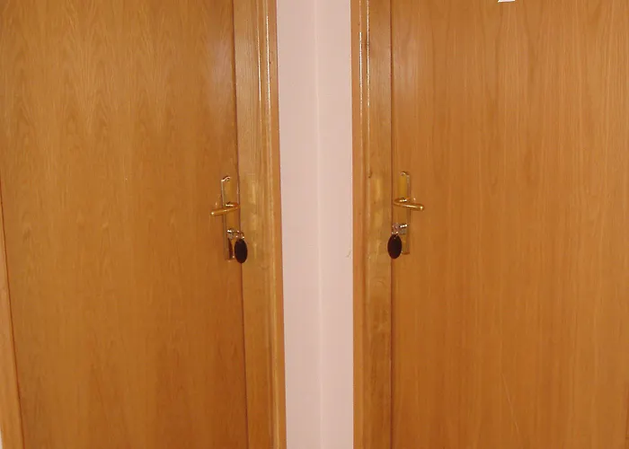 Toni * Sveti Filip i Jakov