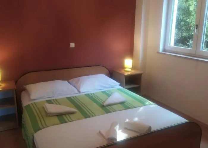 아파트 Toni 스베티필립아이자코브