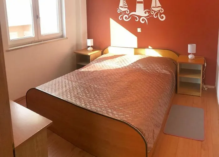 Toni Apartman Sveti Filip i Jakov