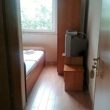 Toni Apartman