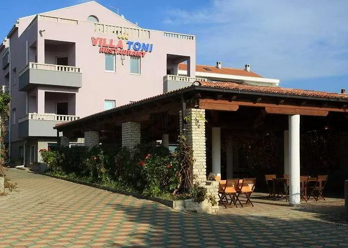 Toni Свети-Филип-и-Яков